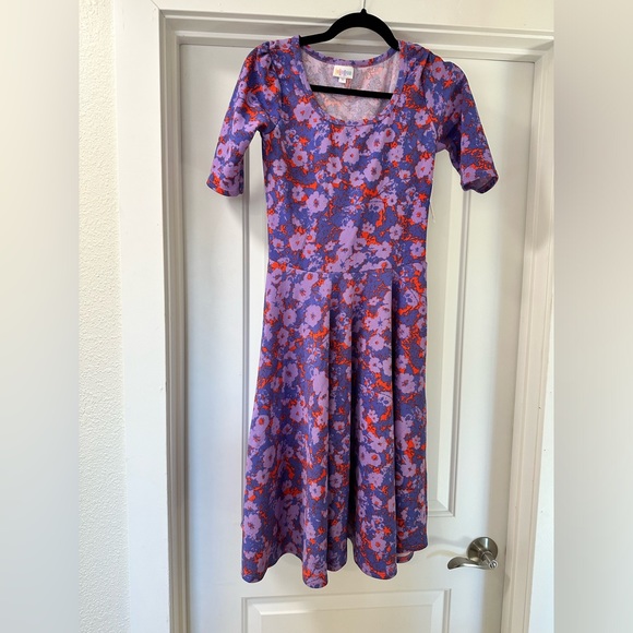 Lularoe Nicole dress NWT - Picture 1 of 2